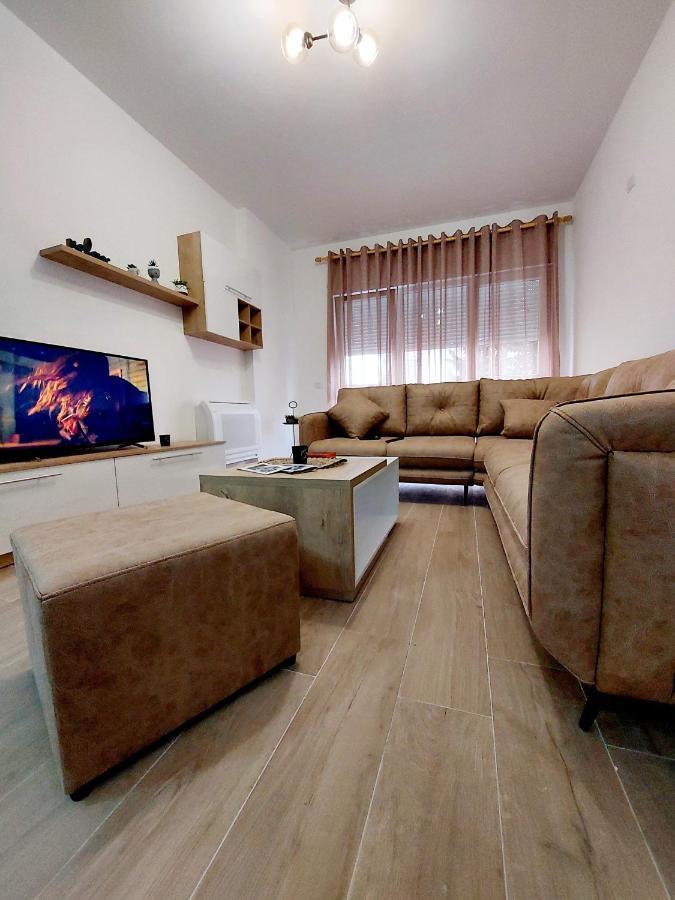 Gex Apartments 地拉那 外观 照片