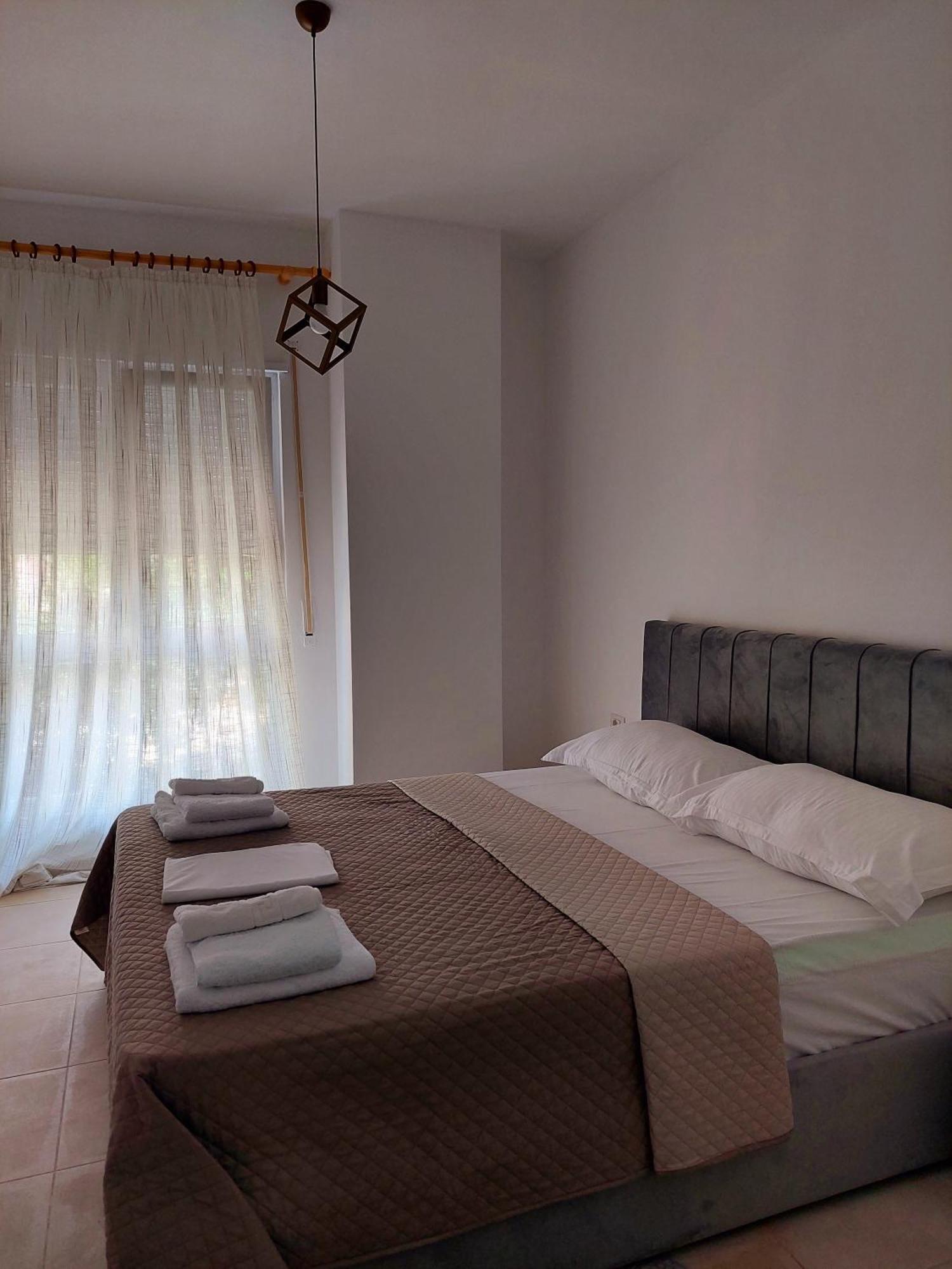 Gex Apartments 地拉那 外观 照片